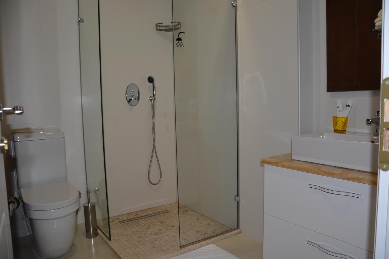 Hotel Turizem Shkelzeni Bajram Curri 外观 照片
